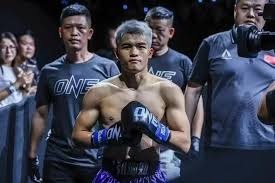 世体预测曼城vs皇马首发：哈兰德PK姆巴佩，巴尔韦德任右后卫