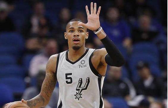 具威慑力的 具威慑力的